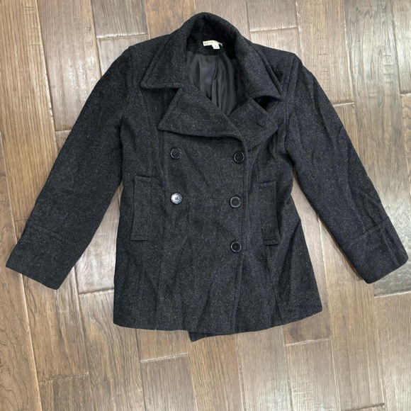 Smart Set Trench Coat - Picture 7 of 11